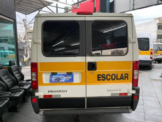 PEUGEOT-BOXER-2015