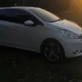 PEUGEOT 208 1.6 GRIFFE 16V FLEX 4P AUTOMÁTICO PEUGEOT 208 1.6 GRIFFE 16V FLEX 4P AUTOMÁTICO