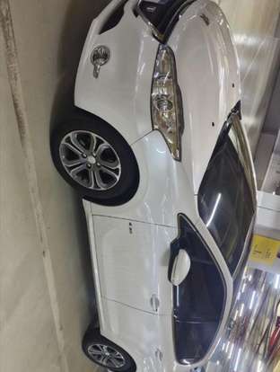 PEUGEOT-208-2013