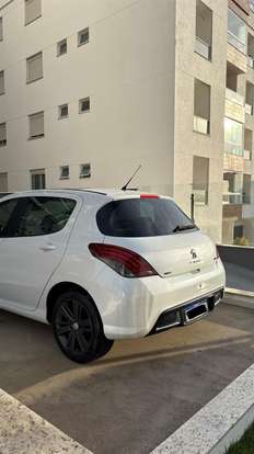 PEUGEOT-308-2016