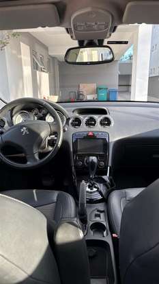 PEUGEOT-308-2016