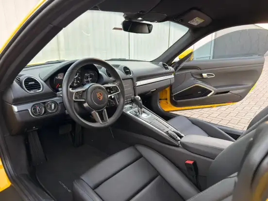 PORSCHE-718-2.0 16V H4 GASOLINA CAYMAN PDK PORSCHE-718-2024