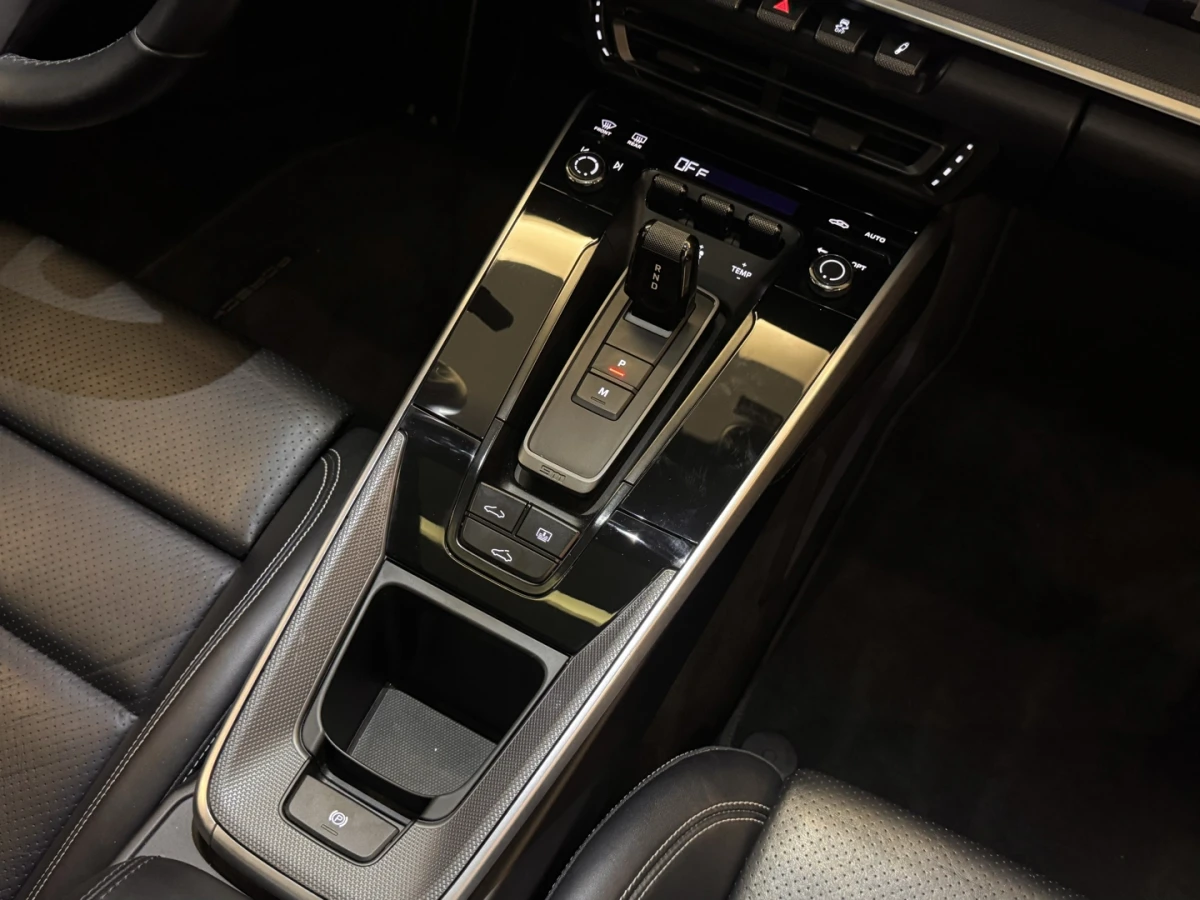 Porsche 911 — foto 15