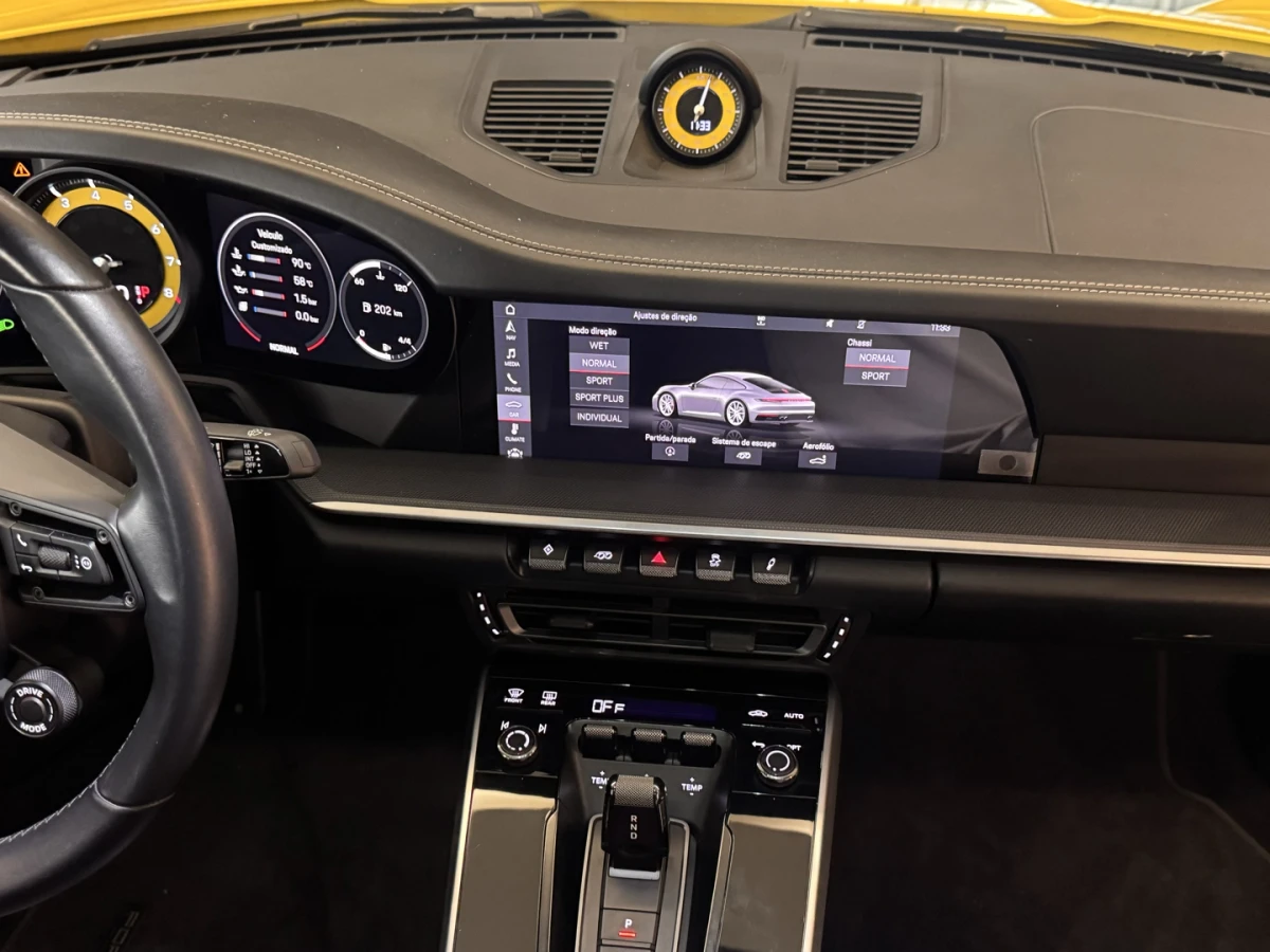 Porsche 911 — foto 17