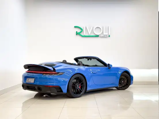 PORSCHE-911-2023