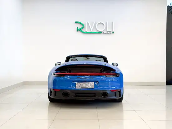 PORSCHE-911-2023