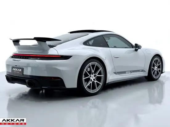 PORSCHE-911-2025