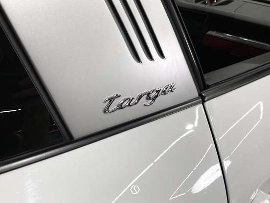 PORSCHE-911-2016