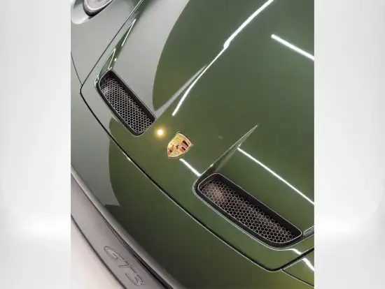 PORSCHE-911-2025