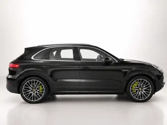 PORSCHE-CAYENNE-2019