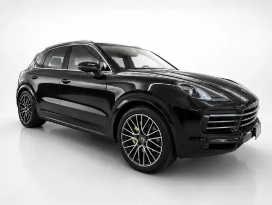PORSCHE-CAYENNE-2019