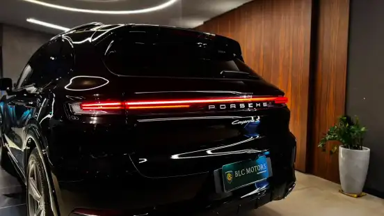PORSCHE-CAYENNE-2024