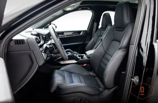 PORSCHE-CAYENNE-2025