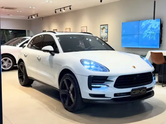 PORSCHE-MACAN-2.0 16V GASOLINA 4P AUTOMÁTICO PORSCHE-MACAN-2020