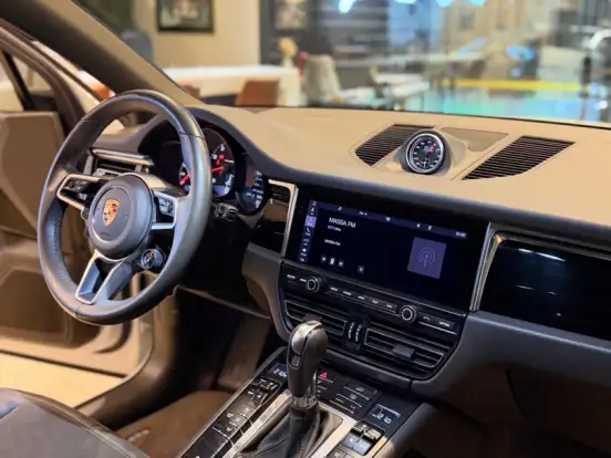 PORSCHE-MACAN-2.0 16V GASOLINA 4P AUTOMÁTICO PORSCHE-MACAN-2020