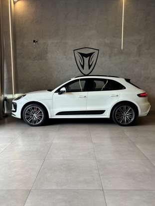 PORSCHE-MACAN-2025