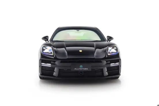 PORSCHE-PANAMERA-2025