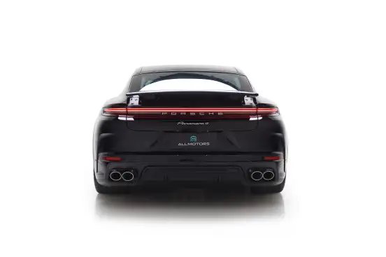 PORSCHE-PANAMERA-2025