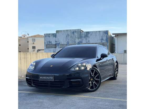 PORSCHE-PANAMERA-2018
