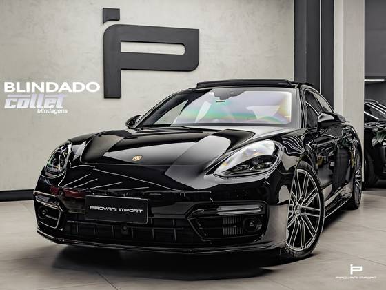 PORSCHE PANAMERA 4.0 V8 E-HYBRID TURBO S PDK