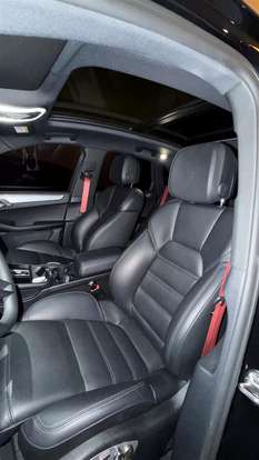 PORSCHE-MACAN-2024
