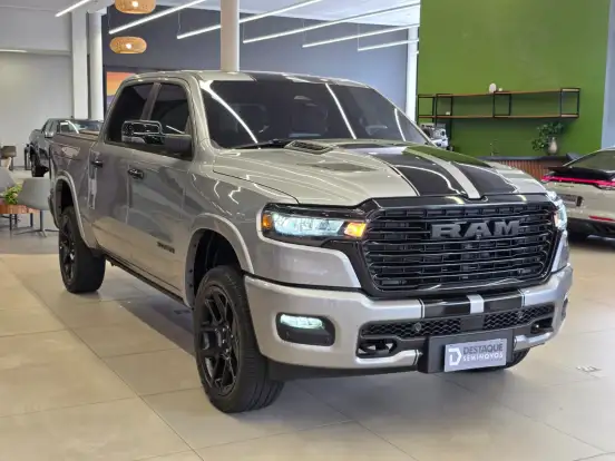 RAM-1500-3.0 HURRICANE 6 BITURBO GASOLINA LARAMIE NIGHT EDITION CD 4X4 AUTOMÁTICO RAM-1500-2025