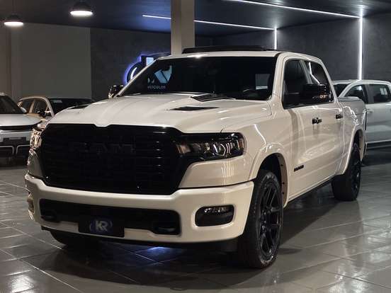 RAM-1500-3.0 HURRICANE 6 BITURBO GASOLINA LARAMIE NIGHT EDITION CD 4X4 AUTOMÁTICO RAM-1500-2024
