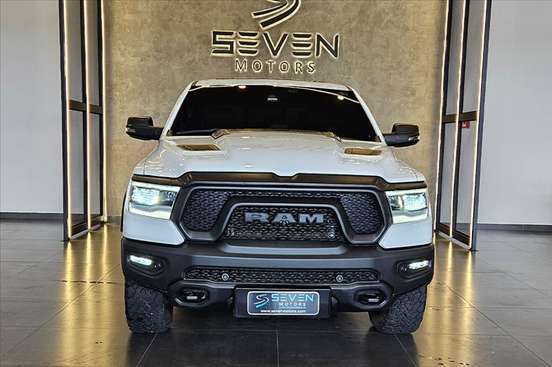 RAM-1500-5.7 V8 GASOLINA REBEL CD 4X4 AUTOMÁTICO RAM-1500-2023