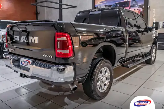RAM-2500-6.7 I6 TURBO DIESEL LARAMIE CD 4X4 AUTOMÁTICO RAM-2500-2023