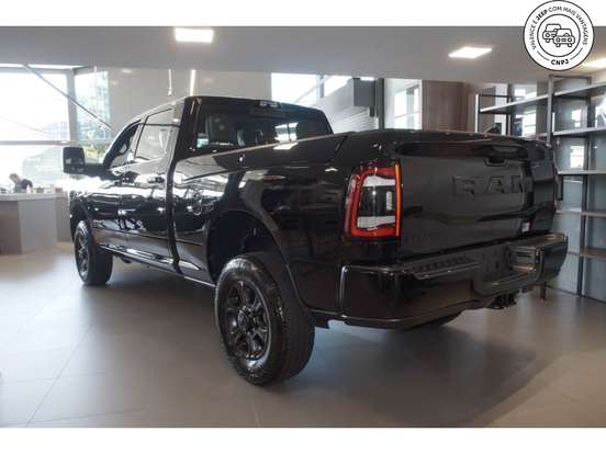 RAM-2500-6.7 I6 TURBO DIESEL LARAMIE CD 4X4 AUTOMÁTICO RAM-2500-2026