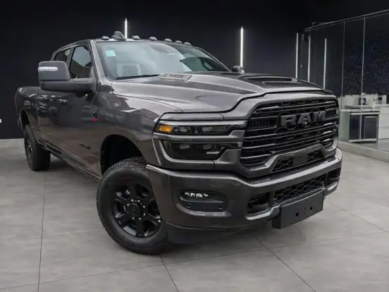 RAM-3500-6.7 I6 TURBO DIESEL LARAMIE NIGHT EDITION CD 4X4 AUTOMÁTICO RAM-3500-2026