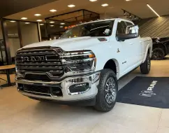 RAM 3500 6.7 I6 TURBO DIESEL LIMITED LONGHORN CD 4X4 AUTOMÁTICO RAM 3500 6.7 I6 TURBO DIESEL LIMITED LONGHORN CD 4X4 AUTOMÁTICO