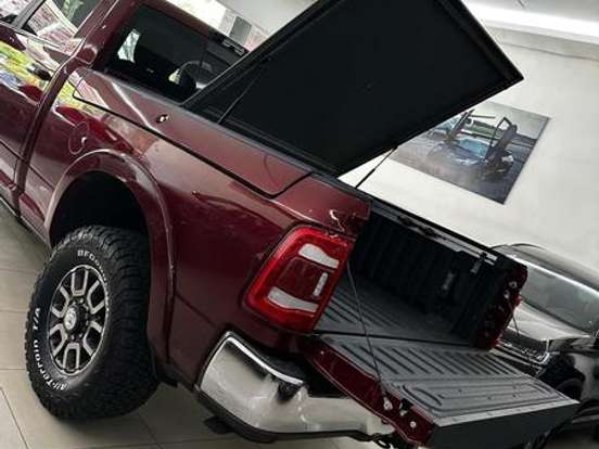RAM-3500-6.7 I6 TURBO DIESEL LIMITED LONGHORN CD 4X4 AUTOMÁTICO RAM-3500-2022