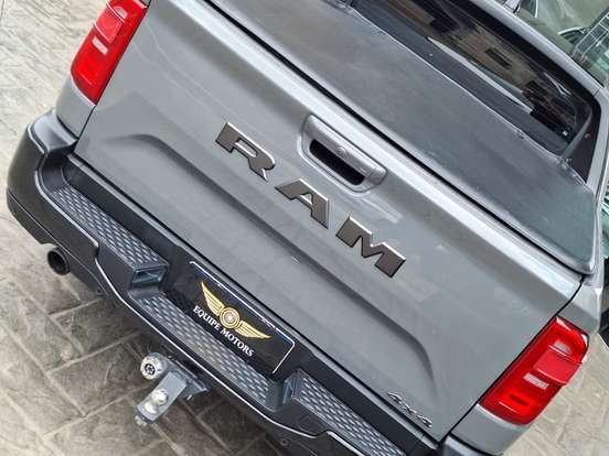 RAM-RAMPAGE-2.0 HURRICANE 4 TURBO GASOLINA R/T 4X4 AUTOMÁTICO RAM-RAMPAGE-2024