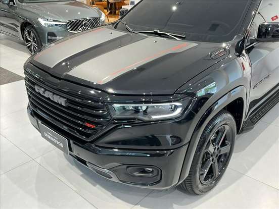RAM-RAMPAGE-2.0 HURRICANE 4 TURBO GASOLINA R/T 4X4 AUTOMÁTICO RAM-RAMPAGE-2025