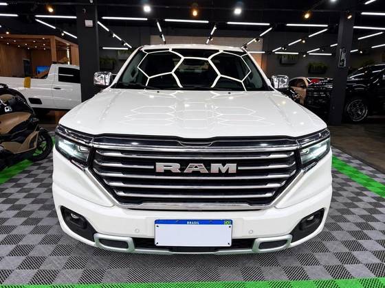 RAM RAMPAGE 2.0 TURBO DIESEL LARAMIE 4X4 AUTOMÁTICO