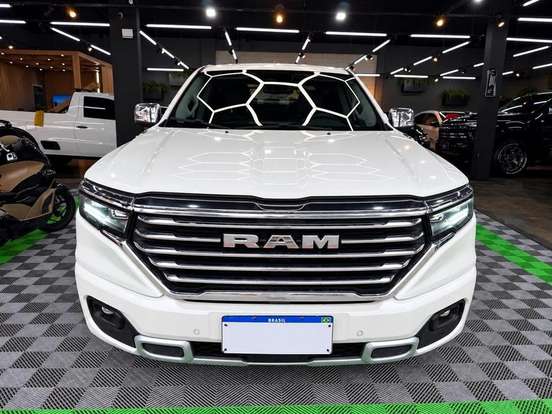 RAM-RAMPAGE-2.0 TURBO DIESEL LARAMIE 4X4 AUTOMÁTICO RAM-RAMPAGE-2024