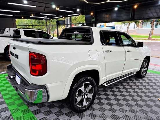 RAM-RAMPAGE-2.0 TURBO DIESEL LARAMIE 4X4 AUTOMÁTICO RAM-RAMPAGE-2024