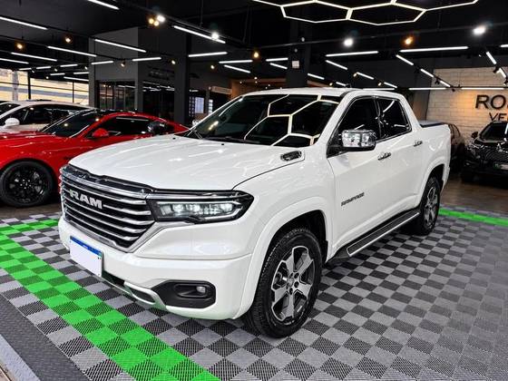 RAM RAMPAGE 2.0 TURBO DIESEL LARAMIE 4X4 AUTOMÁTICO