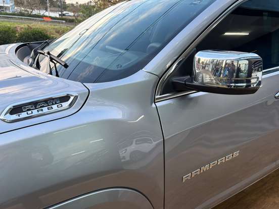 RAM-RAMPAGE-2.2 TURBO DIESEL LARAMIE 4X4 AUTOMÁTICO RAM-RAMPAGE-2025