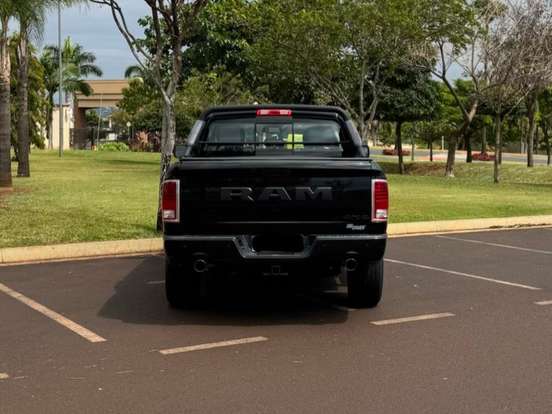 RAM-1500-5.7 V8 GASOLINA REBEL CD 4X4 AUTOMÁTICO RAM-1500-2022