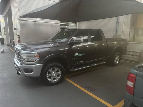 RAM 2500 6.7 I6 TURBO DIESEL LARAMIE CD 4X4 AUTOMÁTICO