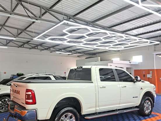 RAM-3500-6.7 I6 TURBO DIESEL LARAMIE CD 4X4 AUTOMÁTICO RAM-3500-2022