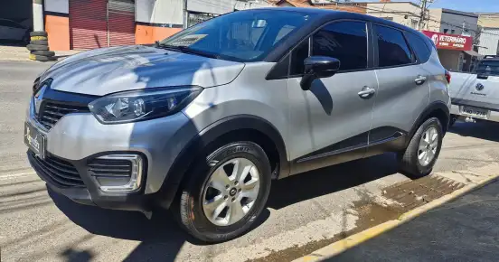 RENAULT-CAPTUR-2018