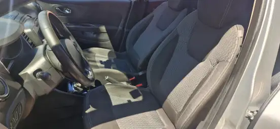 RENAULT-CAPTUR-2018