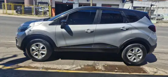 RENAULT-CAPTUR-2018