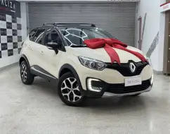 RENAULT CAPTUR 1.6 16V SCE FLEX INTENSE X-TRONIC RENAULT CAPTUR 1.6 16V SCE FLEX INTENSE X-TRONIC