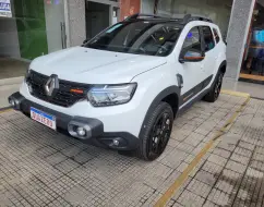 RENAULT DUSTER 1.3 TCE FLEX ICONIC PLUS X-TRONIC RENAULT DUSTER 1.3 TCE FLEX ICONIC PLUS X-TRONIC