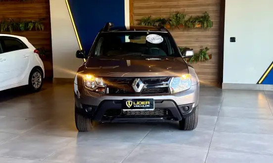 RENAULT-DUSTER-2019