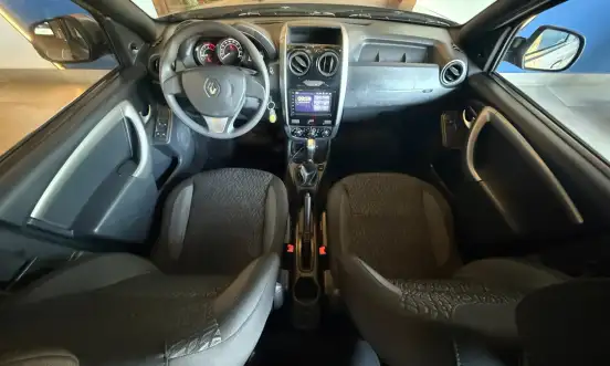 RENAULT-DUSTER-2019